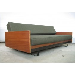 Robin Day double convertible sofa-bed for Hille c1958 - England